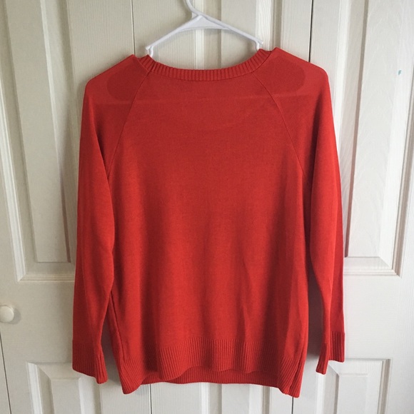 Red holiday sweater - Picture 2 of 3